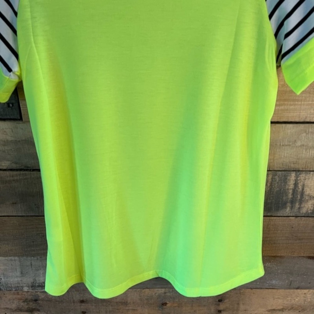 Sunshine & Rodeos Neon Sequin Shoulder Top Size Medium - Picture 10 of 11